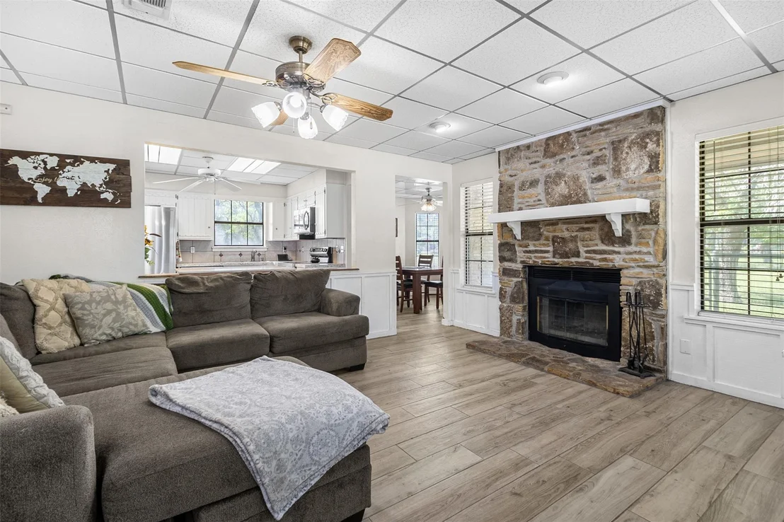 Photo of 7557 Chaparral RD