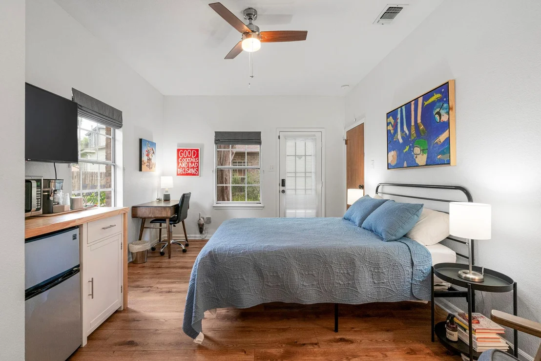 Photo of 400 Hackberry ST