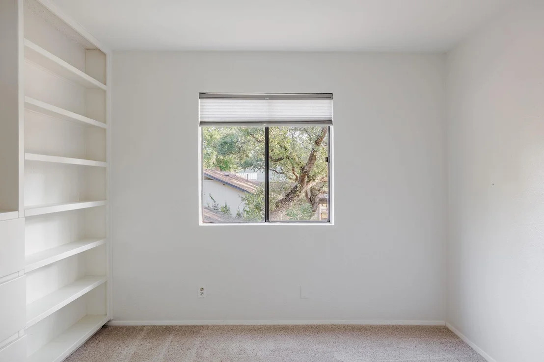 Photo of 7806 Beauregard CIR