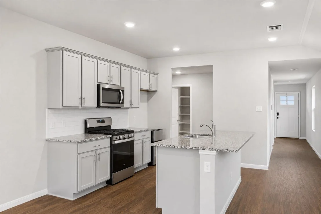 Photo of 237 Spider Lily DR