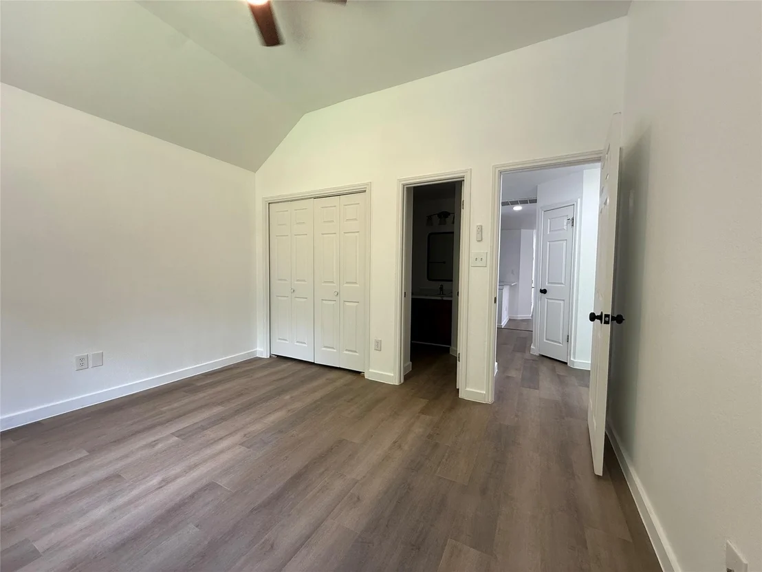 Photo of 1621 Parkfield CIR