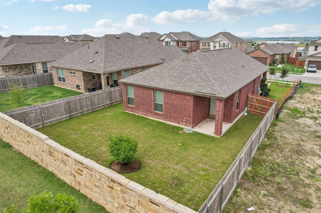 Photo of 3955 La Contenta LN