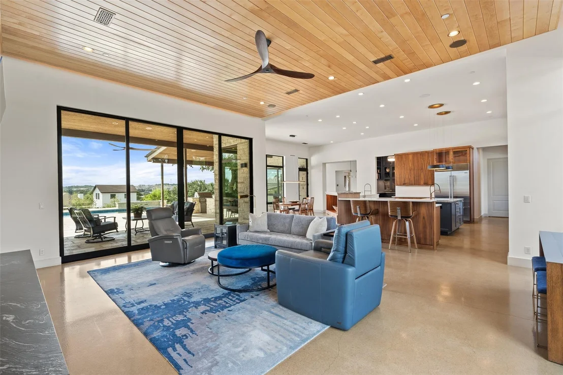 Photo of 17136 Whispering Breeze