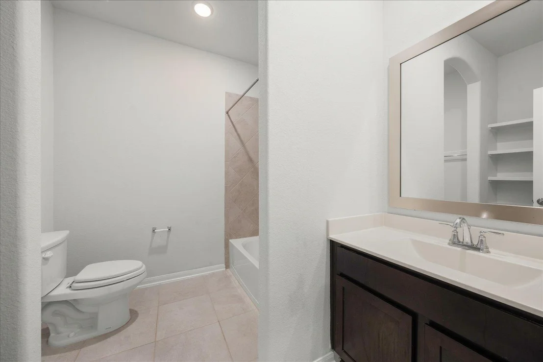 Photo of 423 Leadtree LOOP
