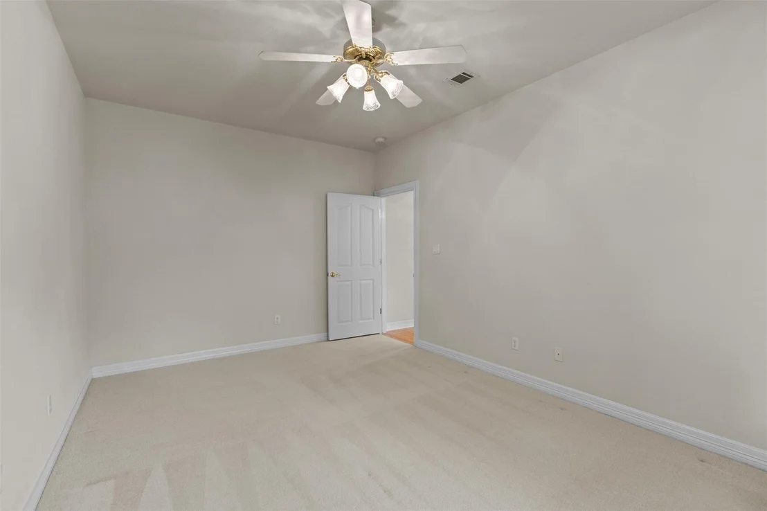 Photo of 101 Ten Oaks DR