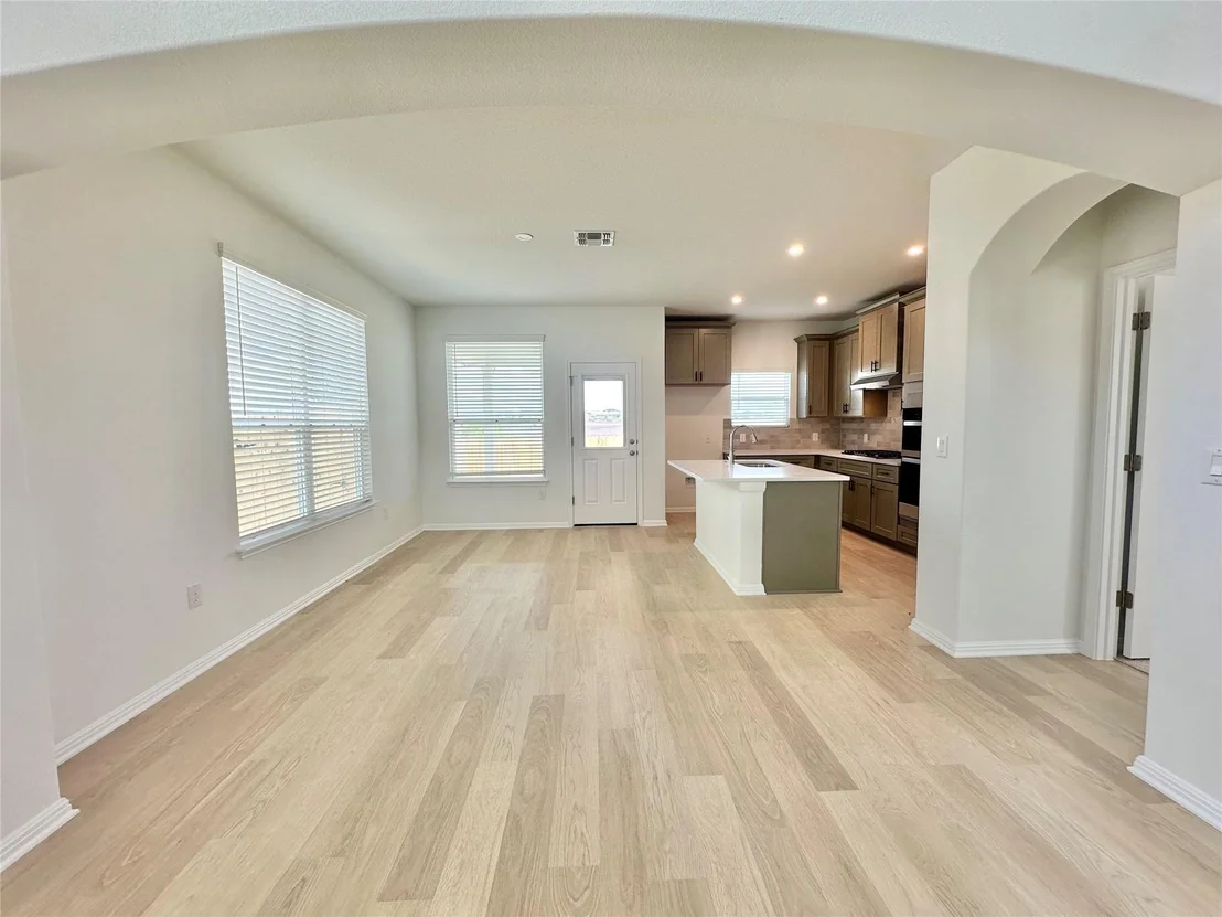 Photo of 404 Young ST