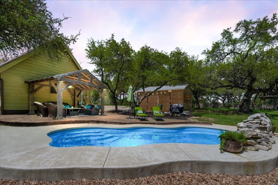 Photo of 7 Tall Oaks TRL