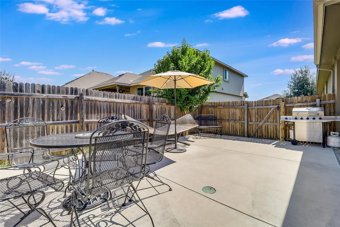 Photo of 1425 Hamiltons WAY