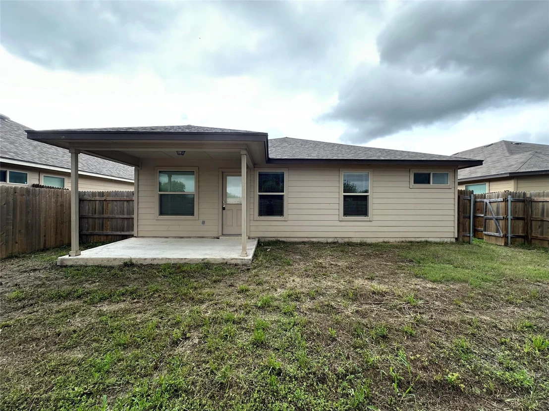 Photo of 905 Ibis Falls LOOP