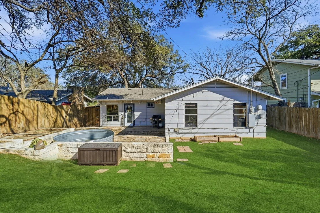 Photo of 505 Lightsey RD