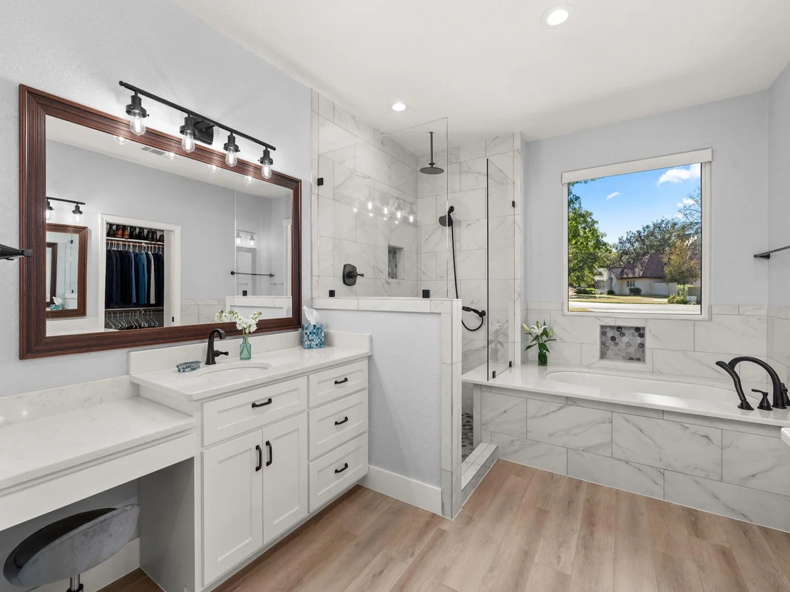 Photo of 103 Waters Edge