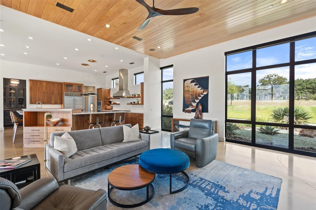 Photo of 17136 Whispering Breeze