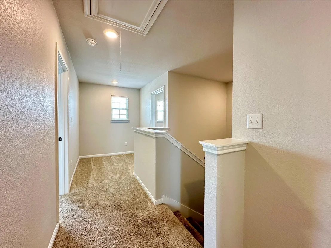 Photo of 149 Gullivers DR