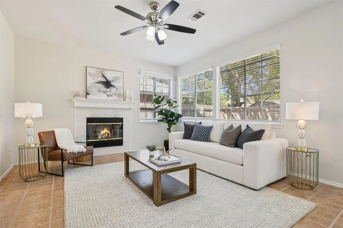 Photo of 1110 Blue Fox DR