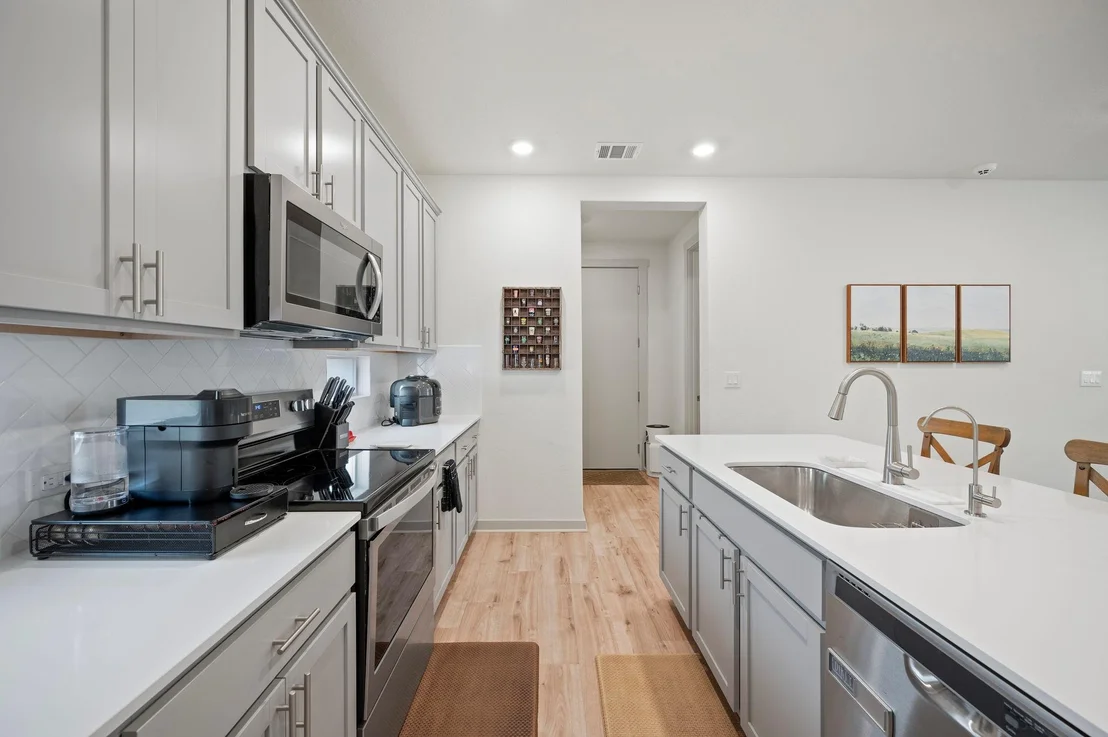 Photo of 608 Peace Pipe WAY