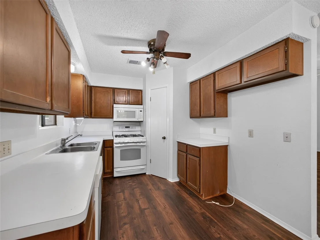 Photo of 504 Pintail LN