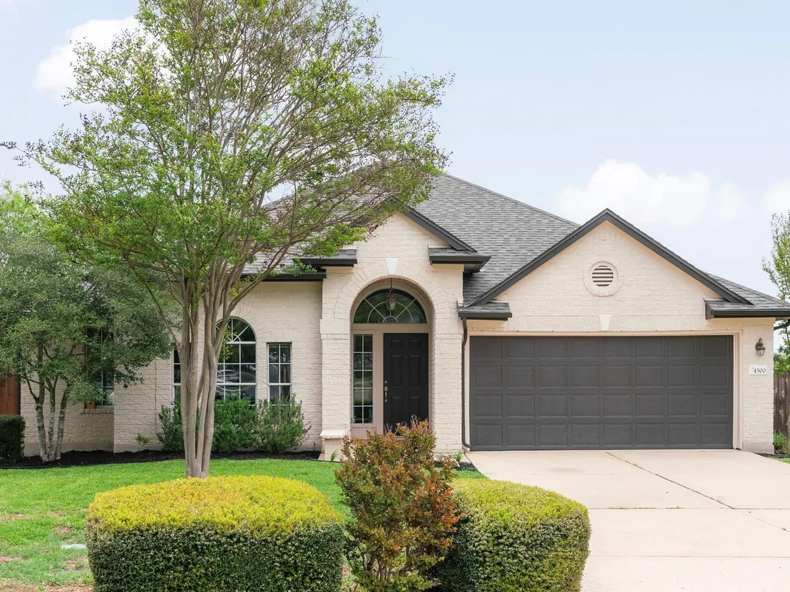 Photo of 4500 Hibiscus Valley DR