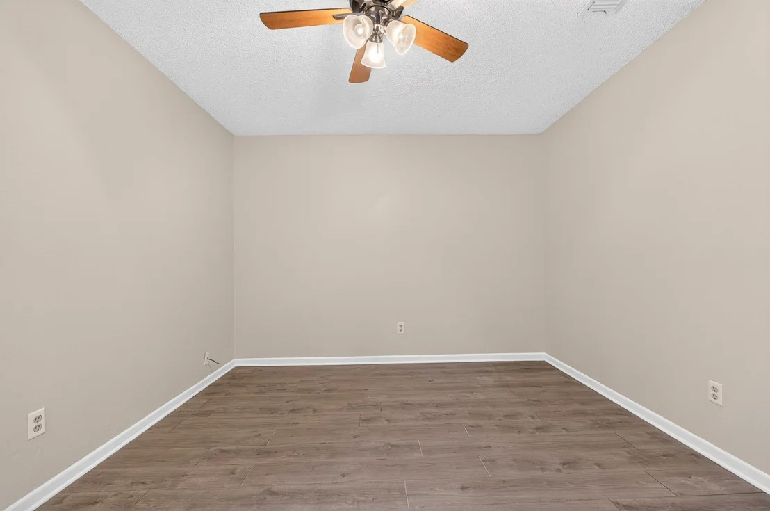 Photo of 381 County Road 4755