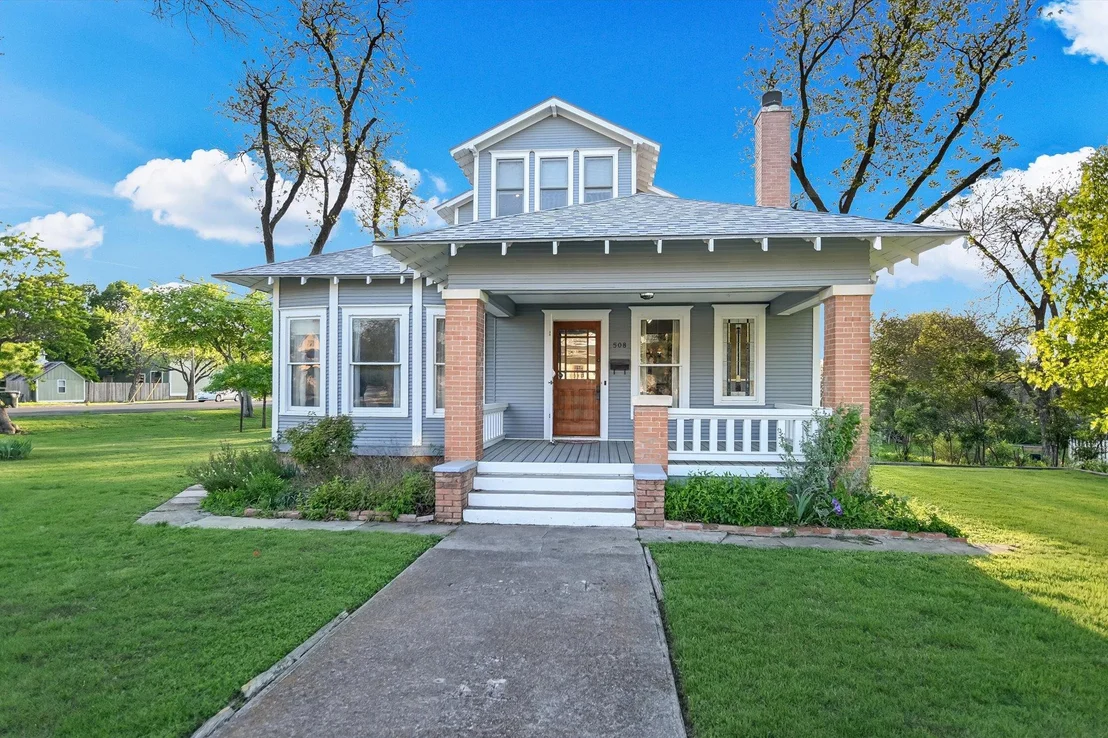 Photo of 508 S Walnut ST