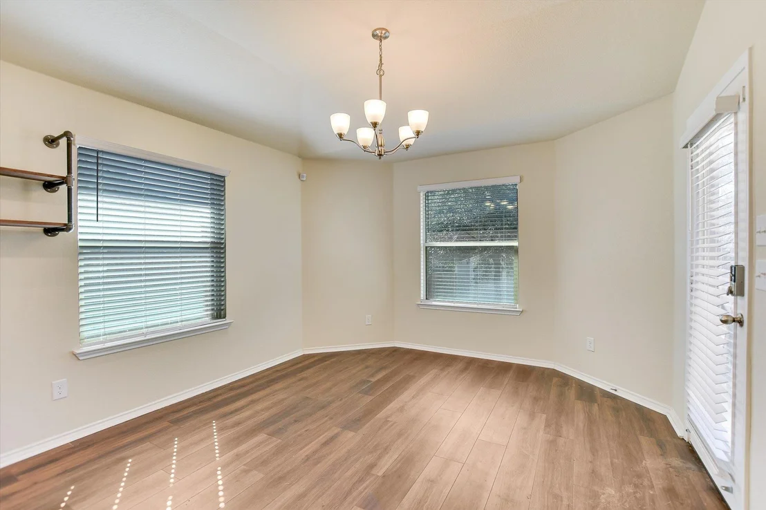 Photo of 4805 Rosaline DR
