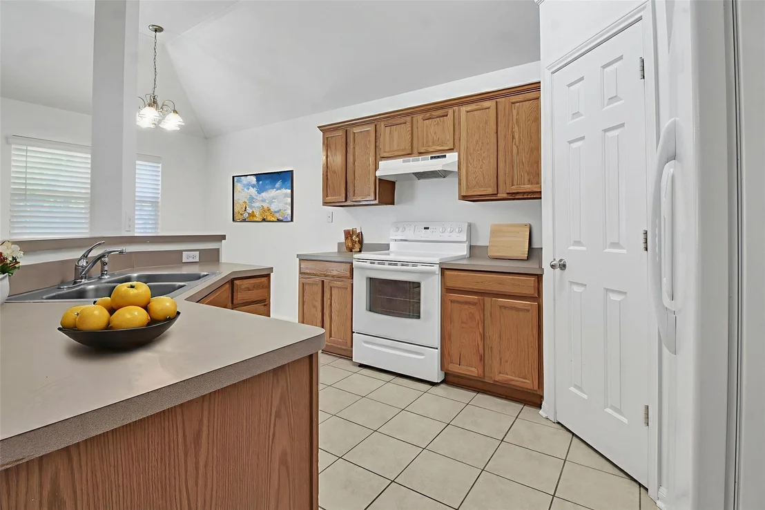 Photo of 3107 Burlington