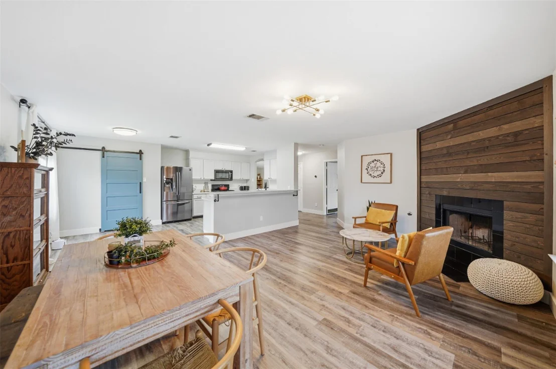 Photo of 119 Salado DR