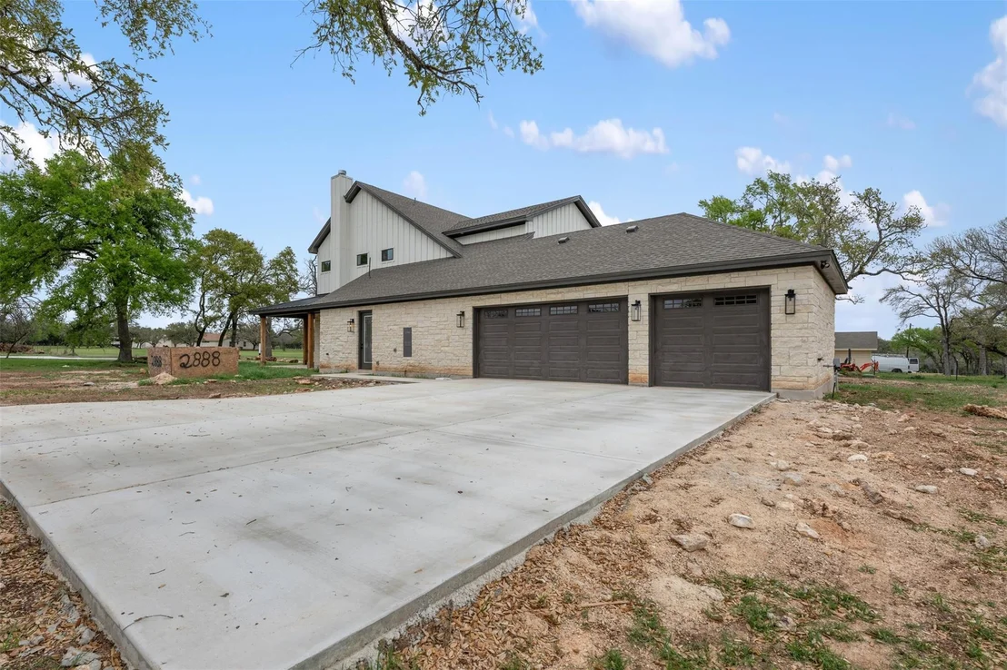Photo of 2888 Oak Haven CIR