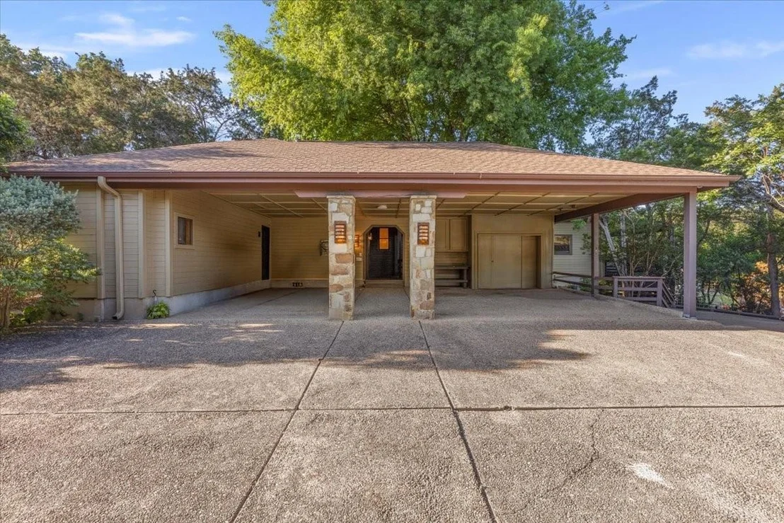 Photo of 3805 Turkey Creek DR
