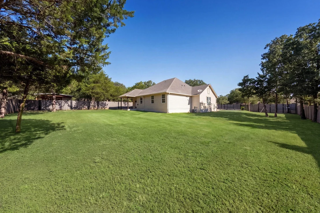 Photo of 263 Indian Oak DR