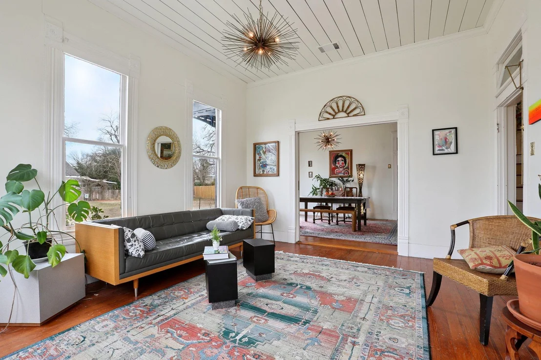 Photo of 109 Taylor RD