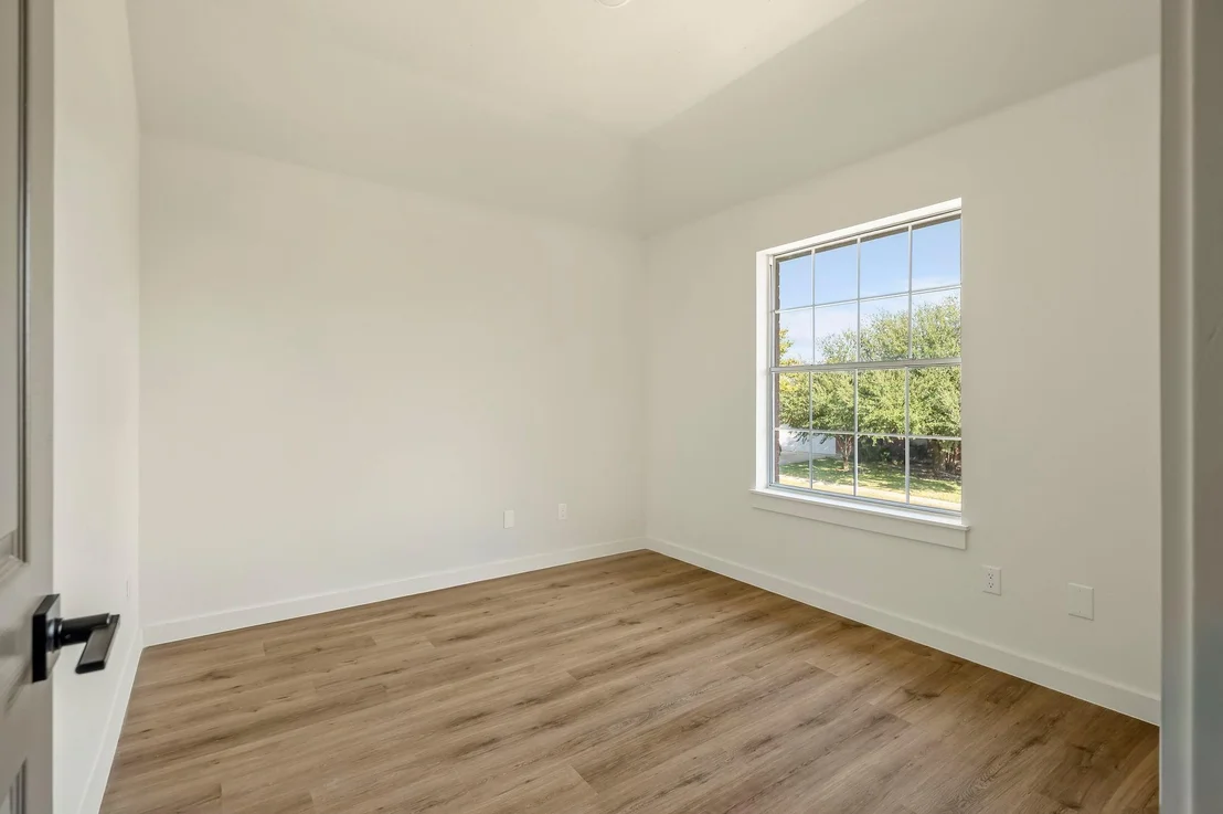 Photo of 323 Ranier LN