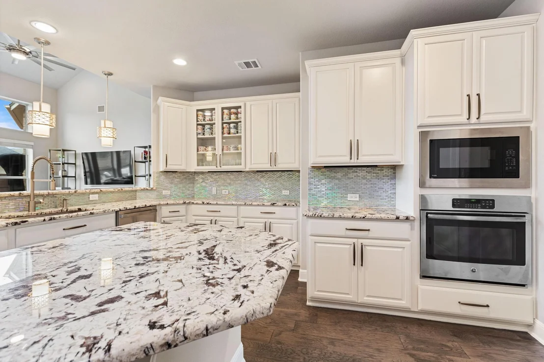 Photo of 3028 Silvergrass CV