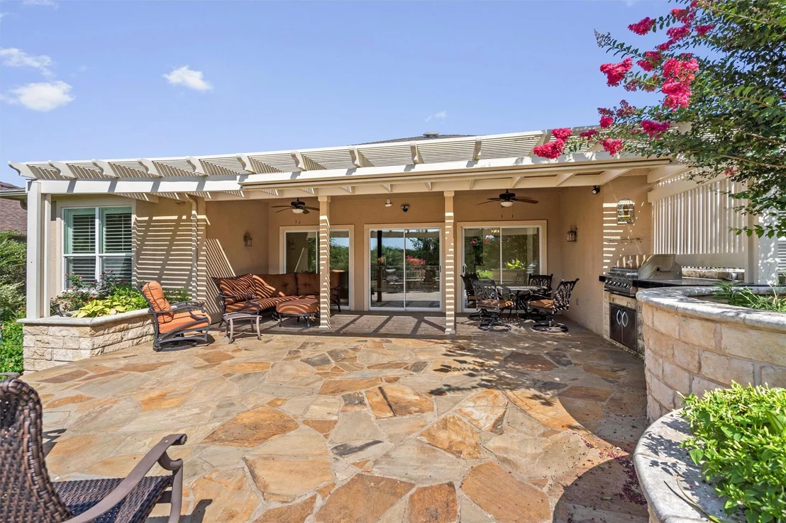 Photo of 300 Pipe Creek LN