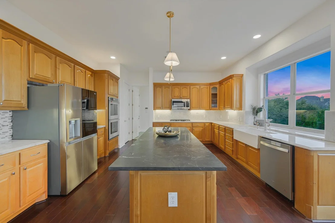 Photo of 4319 Rum Runner RD