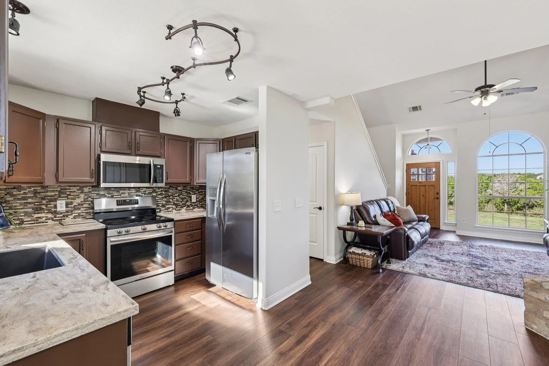 Photo of 840 Scenic CIR
