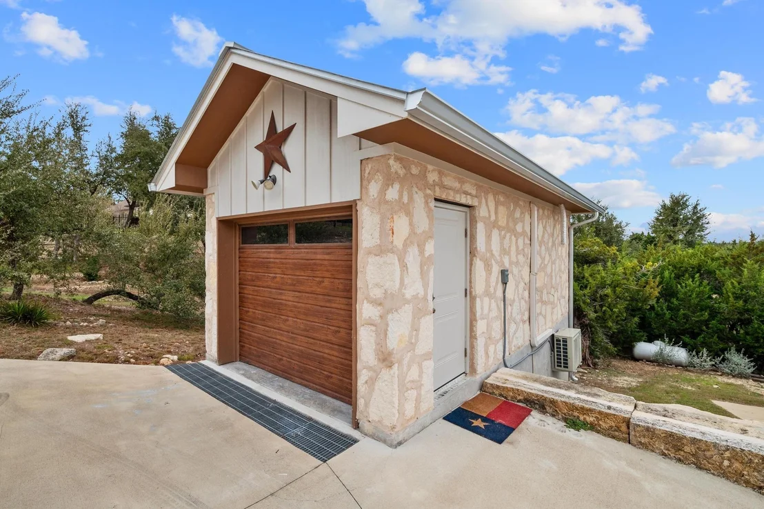 Photo of 4408 Hennig DR