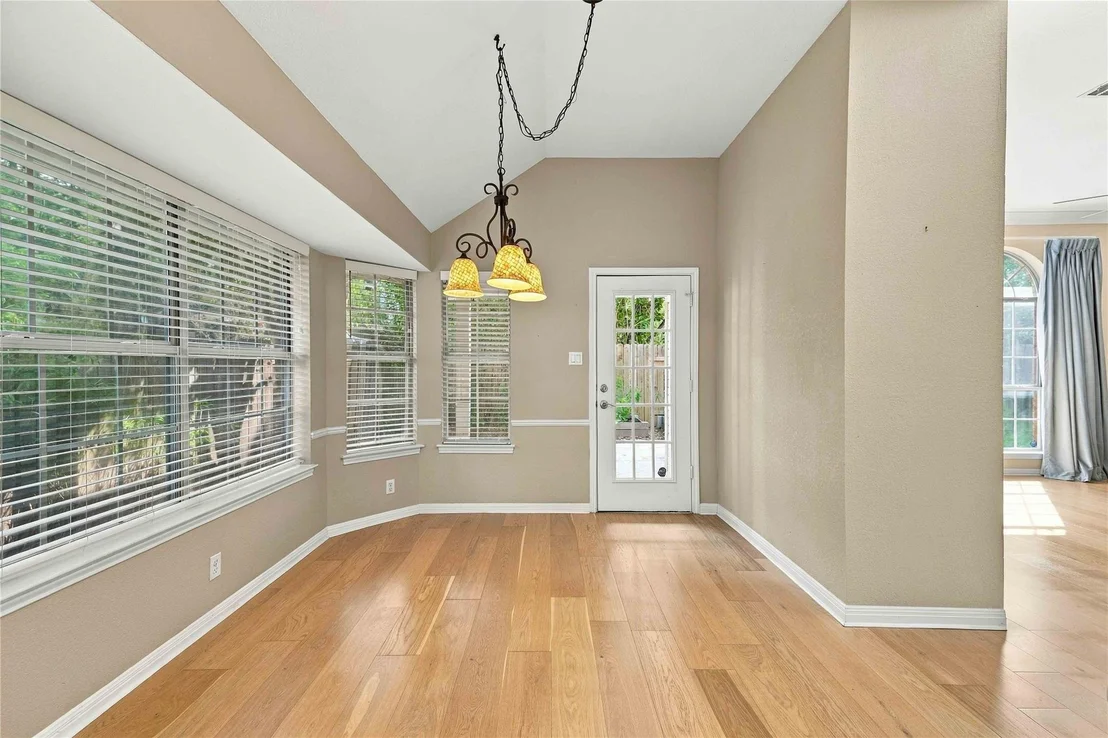 Photo of 10045 Planters Woods DR