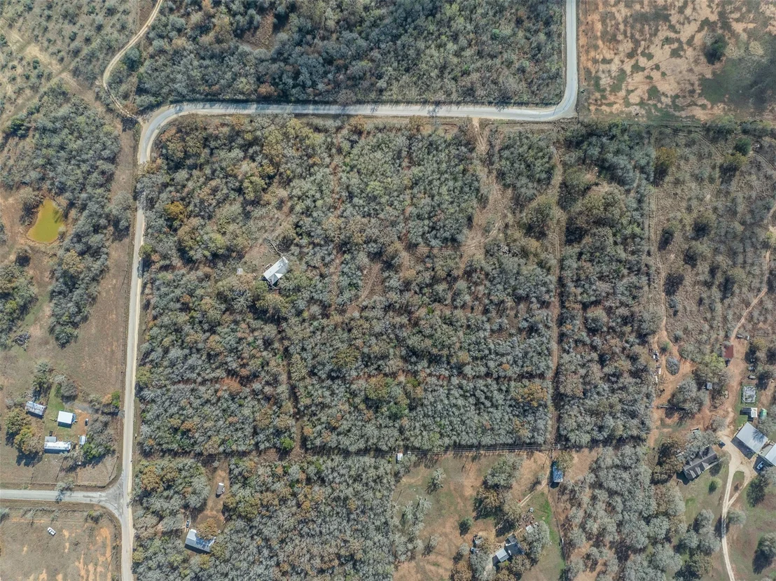 Photo of 800 Bugtussle LN