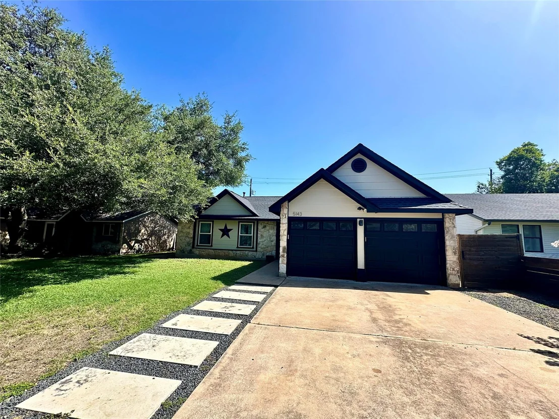 Photo of 5143 Ganymede DR