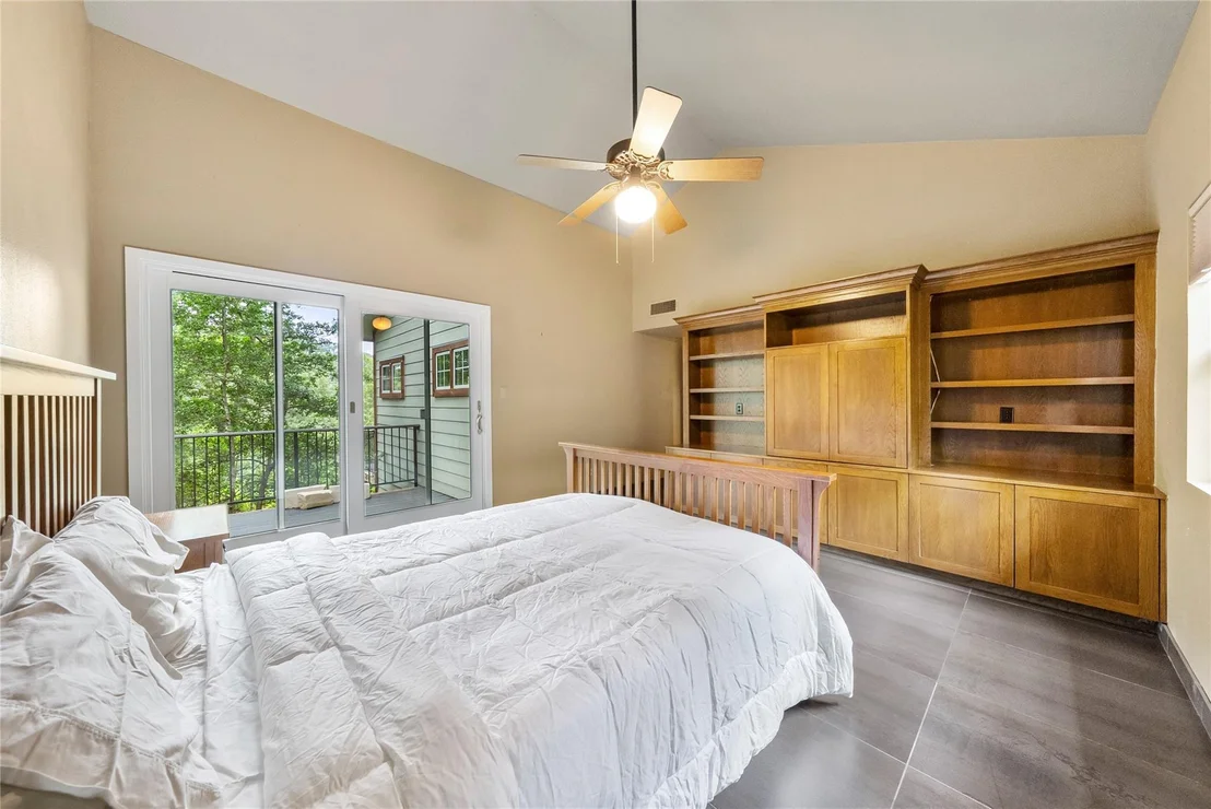 Photo of 2300 Toro Canyon RD