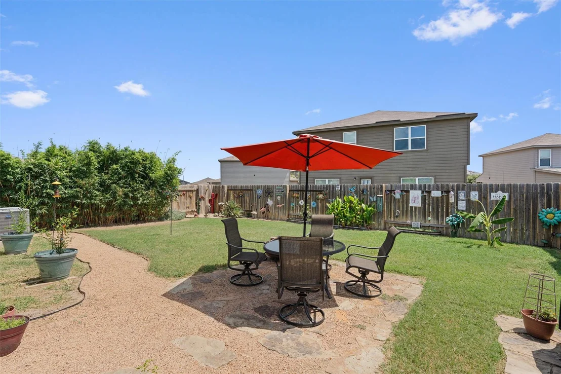 Photo of 212 Hyacinth WAY