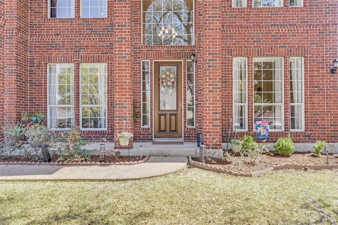 Photo of 2535 Crenshaw DR