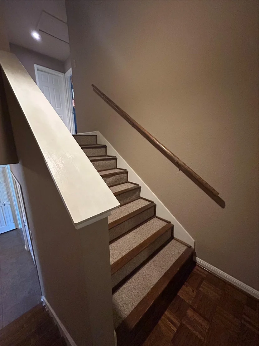 Photo of Unit D at 11121 Pinehurst DR