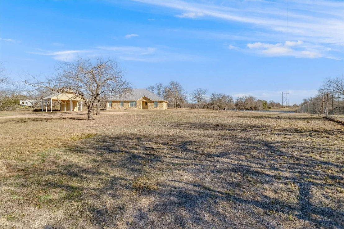 Photo of 126 Granite BLVD