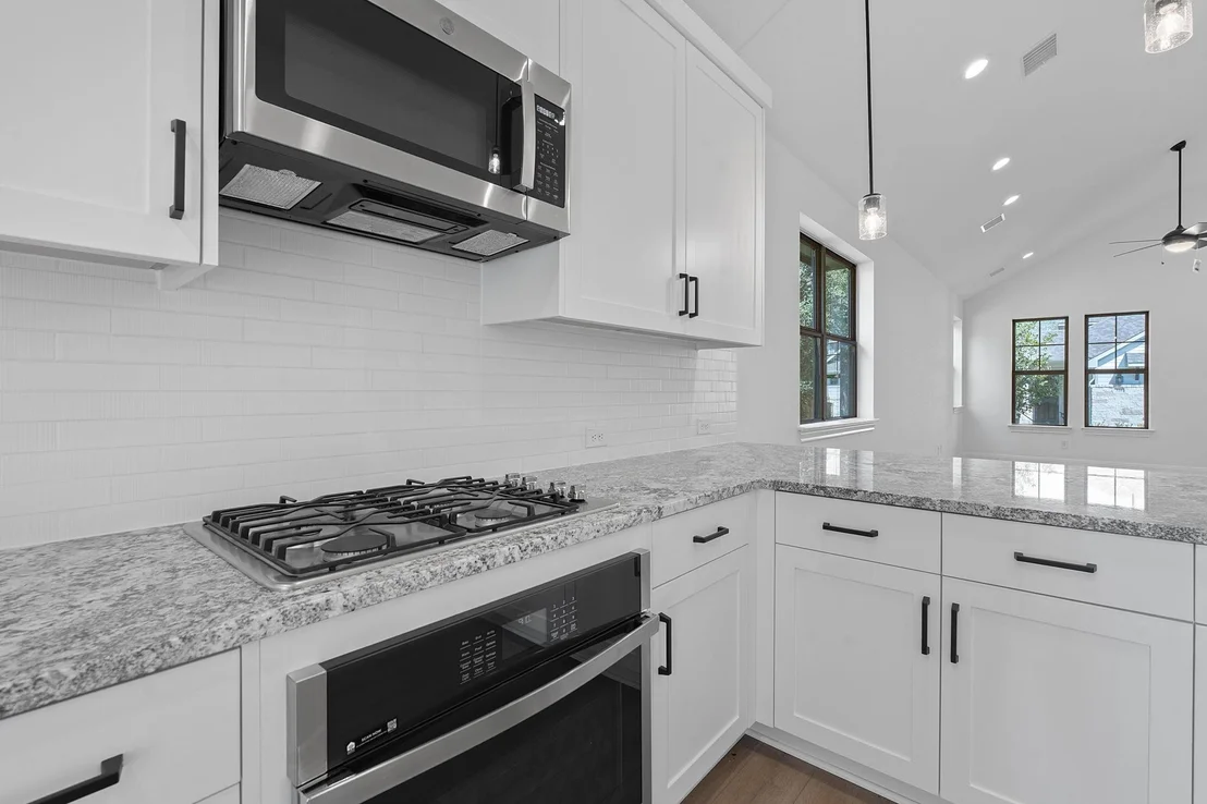 Photo of 330 Orleanian DR