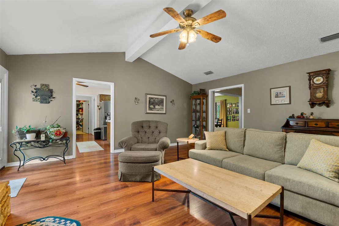 Photo of 312 Southcross RD
