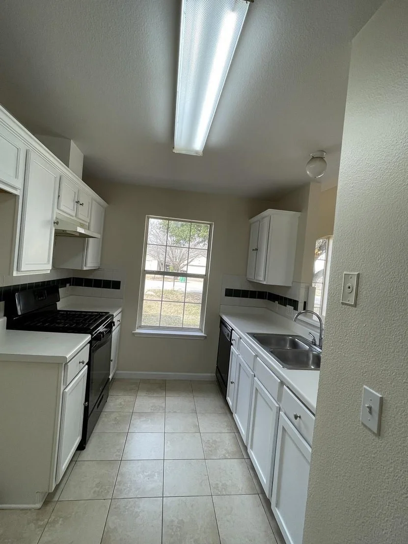 Photo of 1505 Saint Croix LN