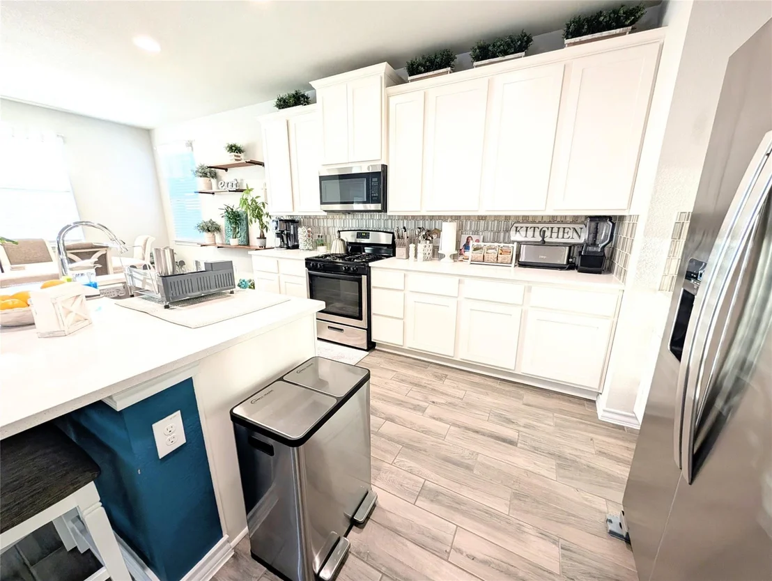 Photo of 226 Thornless CIR