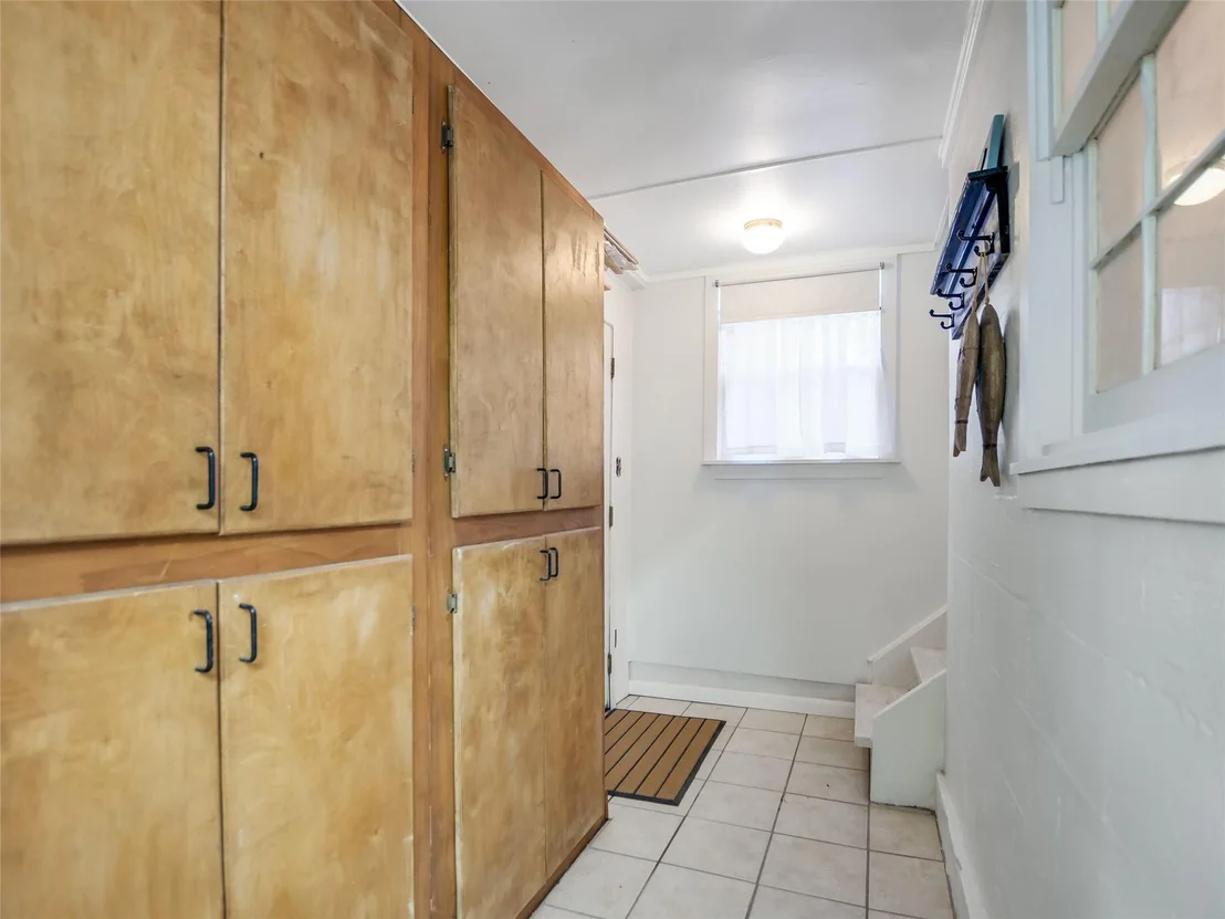 Photo of 16809 Hurst Creek CIR