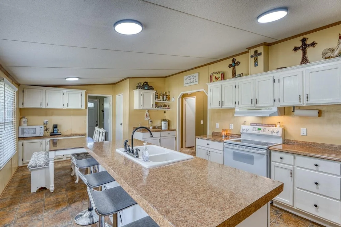 Photo of 122 Heritage DR
